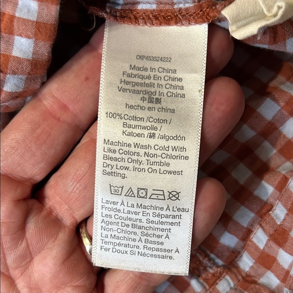 Madewell Off Shoulder Checkered Button-Up Blouse. Size 2 - Picture 9 of 9